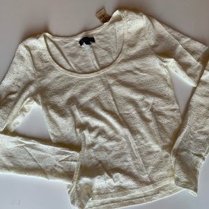 AE Women’s Lace Top